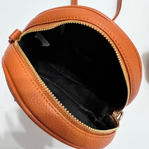 Olivia Miller Embroidered Patches Crossbody Bag Round Brown Floral Butterfly - Picture 9 of 12